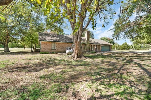 Lone Oak, TX 75453,3711 Fm 513 4.5 ac S