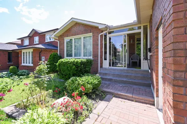 Whitchurch-stouffville, ON L4A 5C6,120 Aspen CRES