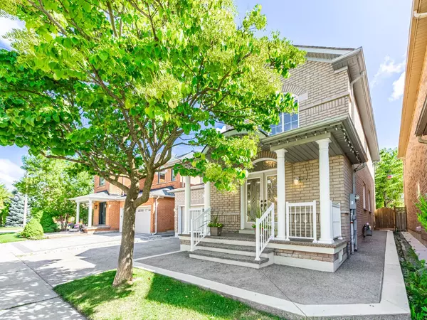 York, ON L4K 5L3,33 Preston Hill CRES