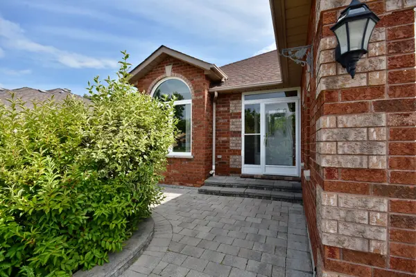 Barrie, ON L4N 8T9,78 Kingsridge RD