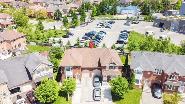 Brampton, ON L6R 1K4,16 Morningdew CRES