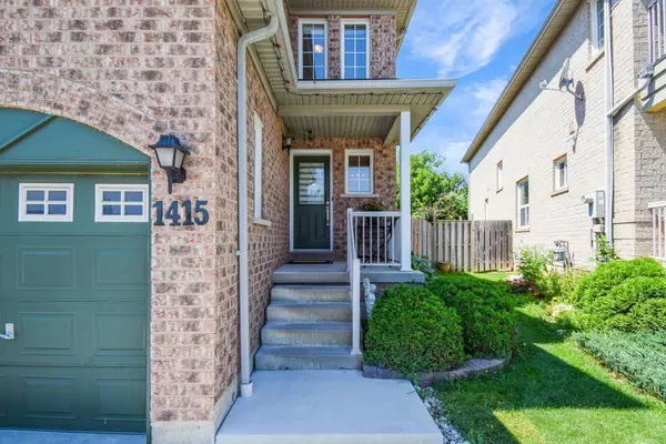 Mississauga, ON L5N 8K6,1415 Spring Garden CT