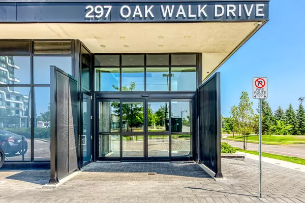 Oakville, ON L6H 3R6,297 Oak Walk DR #2209