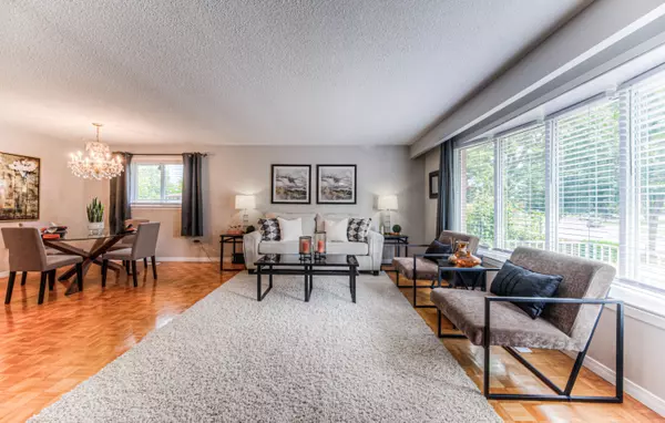 Kitchener, ON N2M 2E5,178 Hazelglen DR