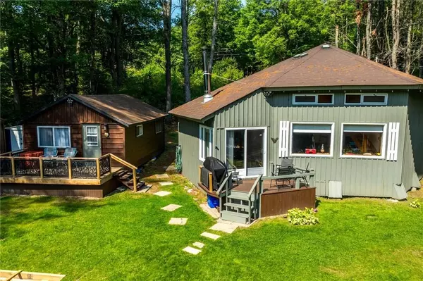 Kawartha Lakes, ON K0M 2L0,23 Hoskin RD