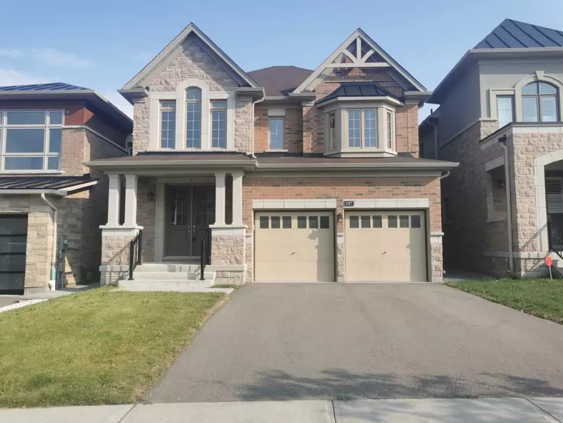 107 Beckett AVE, East Gwillimbury, ON L9N 0S6