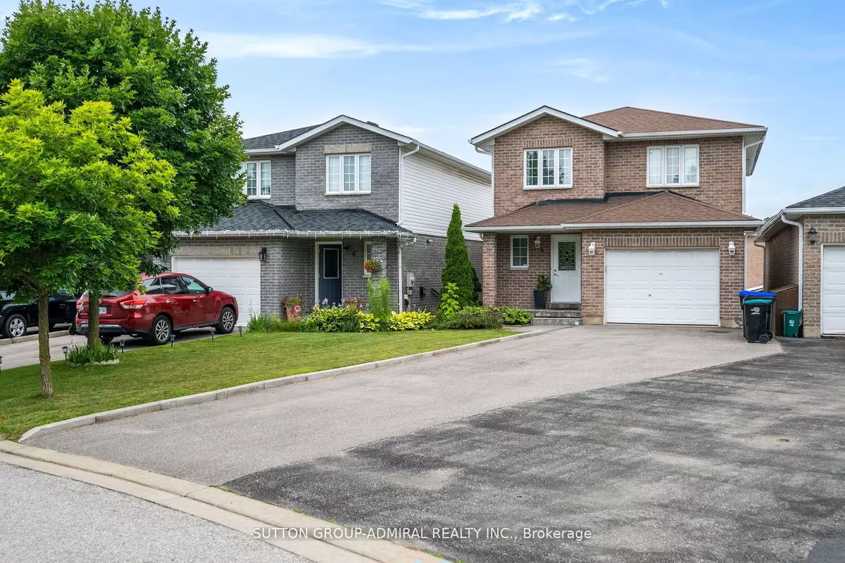 Bradford West Gwillimbury, ON L3Z 3C3,4 Veseli CT