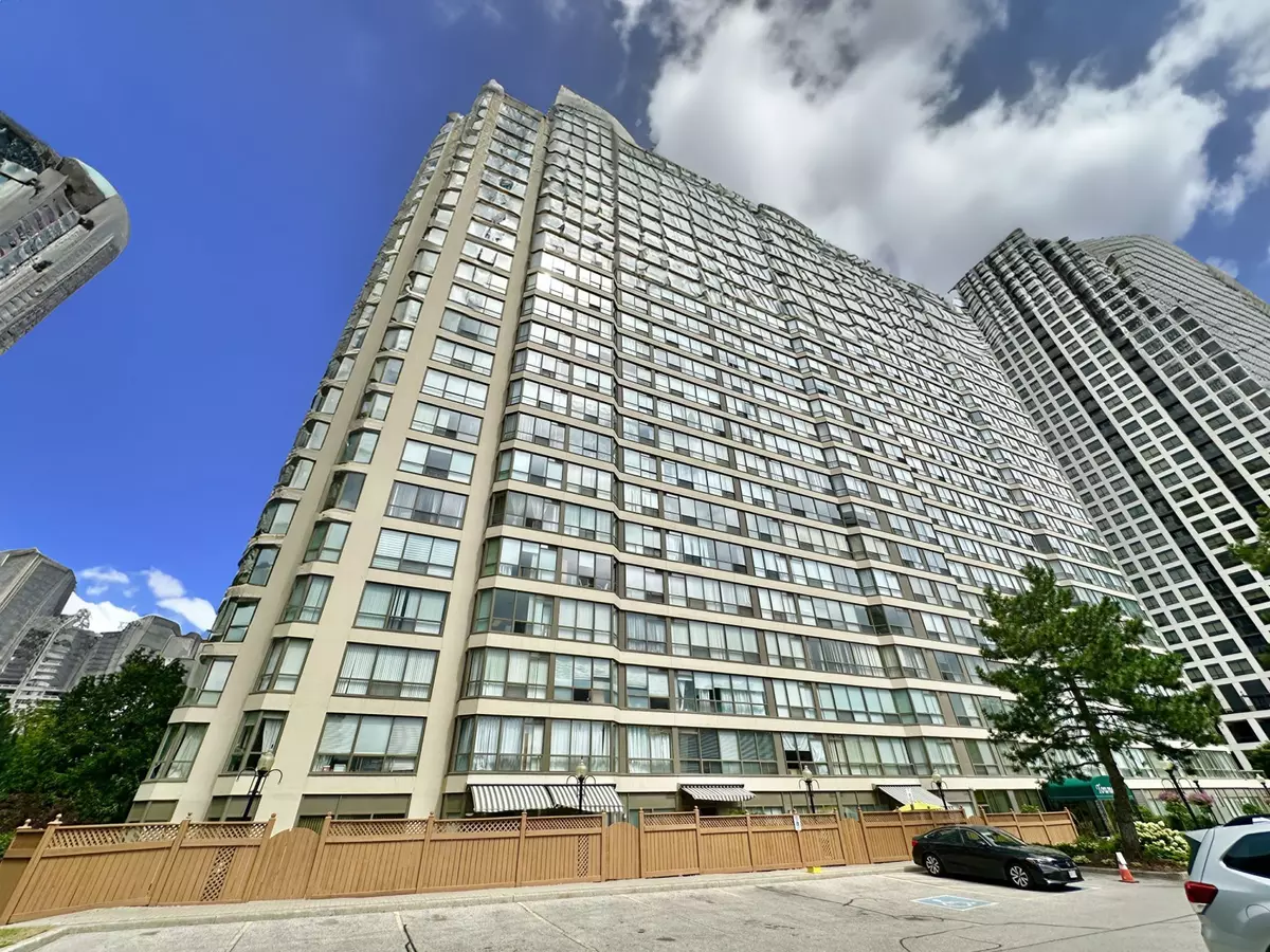 Mississauga, ON L5B 3Z3,55 Elm DR W #2302