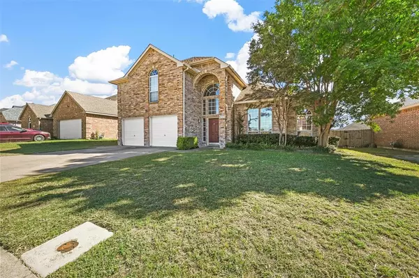 3006 Eagle Lane, Midlothian, TX 76065