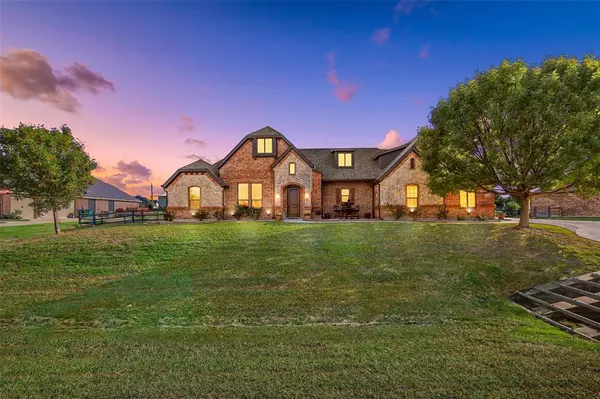 13311 Kira Lane, Justin, TX 76247