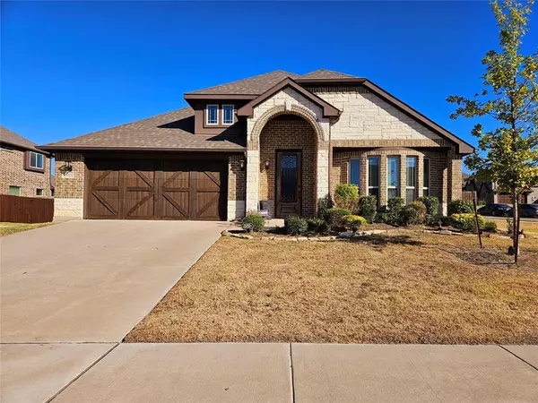 1101 Dover Place, Desoto, TX 75115