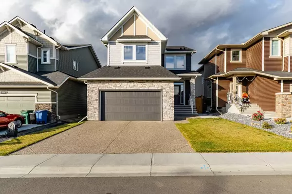 Airdrie, AB T4A 3K3,2137 Ravensdun CRES SE