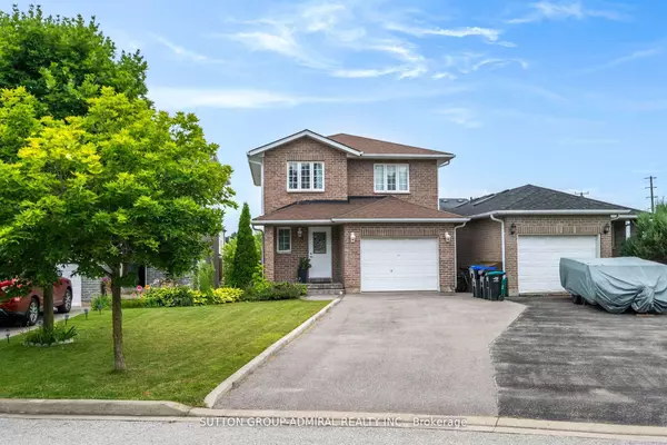 Bradford West Gwillimbury, ON L3Z 3C3,4 Veseli CT