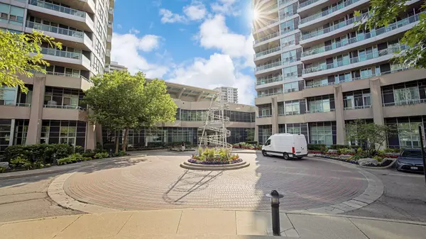 Mississauga, ON L5B 4M2,33 Elm DR W #2208