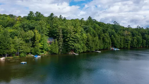 1140 Grandview Lake Rd 4 RD #2,  Lake Of Bays,  ON P0B 1A0