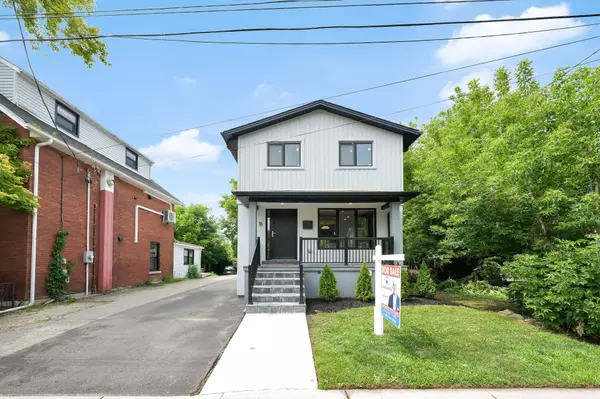 Guelph, ON N1E 2Z6,16 Alice ST