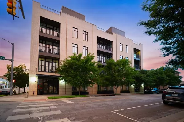 Oklahoma City, OK 73102,701 N Hudson Avenue #406