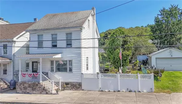 64 Washington Street,  Middleport Borough,  PA 17953