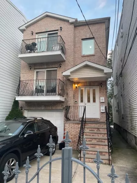 317 Summer Ave, Newark City, NJ 07104