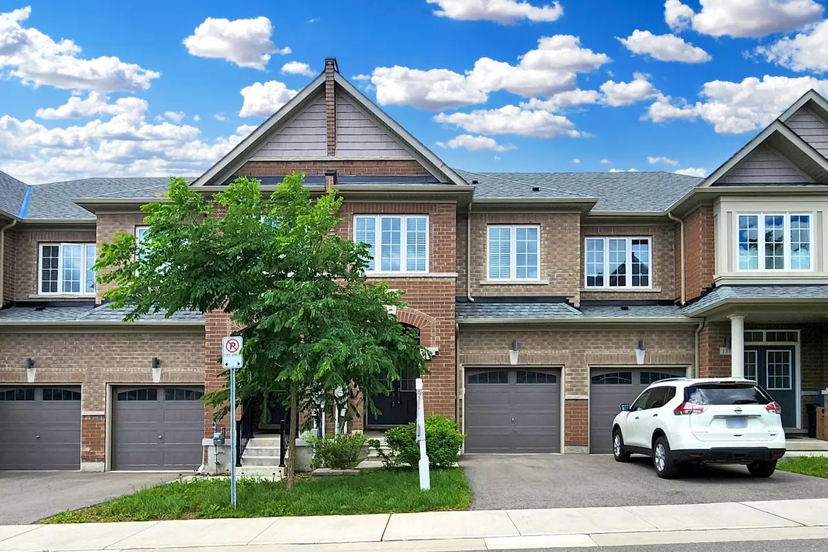 Newmarket, ON L3Y 0E4,135 Knott End CRES