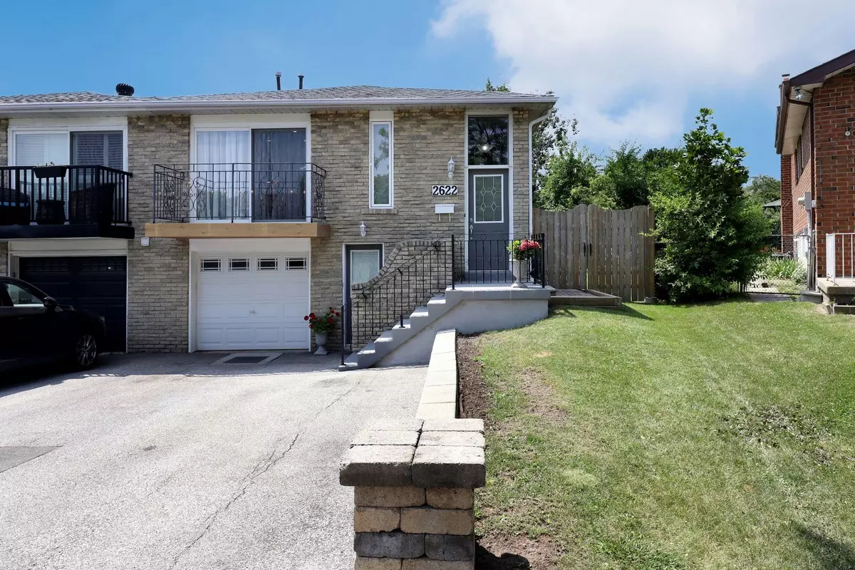 Mississauga, ON L5B 2N8,2622 Crystalburn AVE