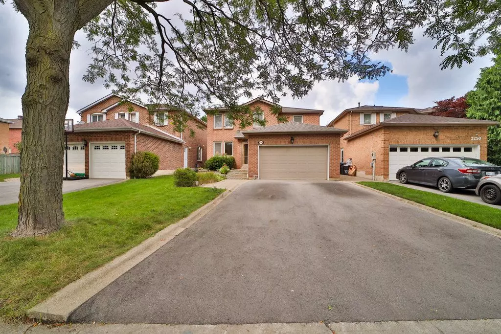 Mississauga, ON L5L 4K4,3246 Dolson CT