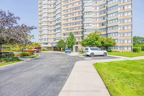 Toronto C07, ON M2R 3K1,1201 Steeles AVE W #201