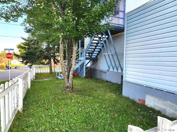 Kirkland Lake, ON P2N 1R5,58 Second ST E