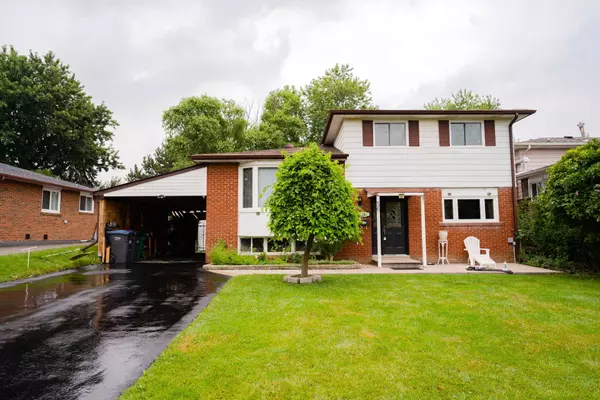 Brampton, ON L6T 1Y5,56 Edgebrook CRES