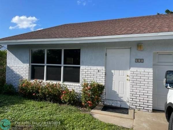 511 SE 20th Ct, Boynton Beach, FL 33435