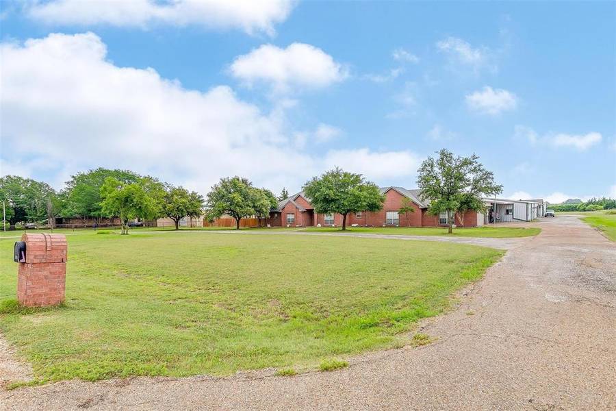 6010 Mulberry Lane, Midlothian, TX 76065