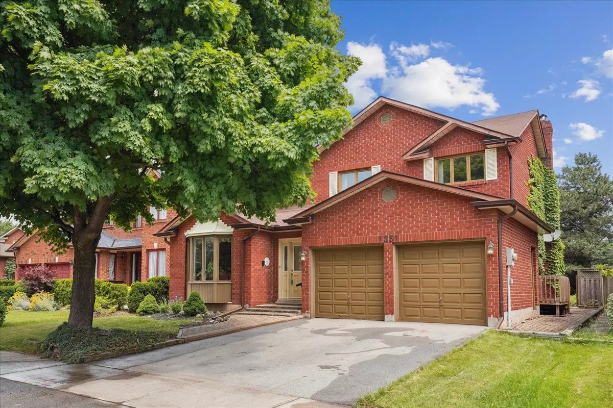 Oakville, ON L6J 6V3,1331 Greenwood CRES