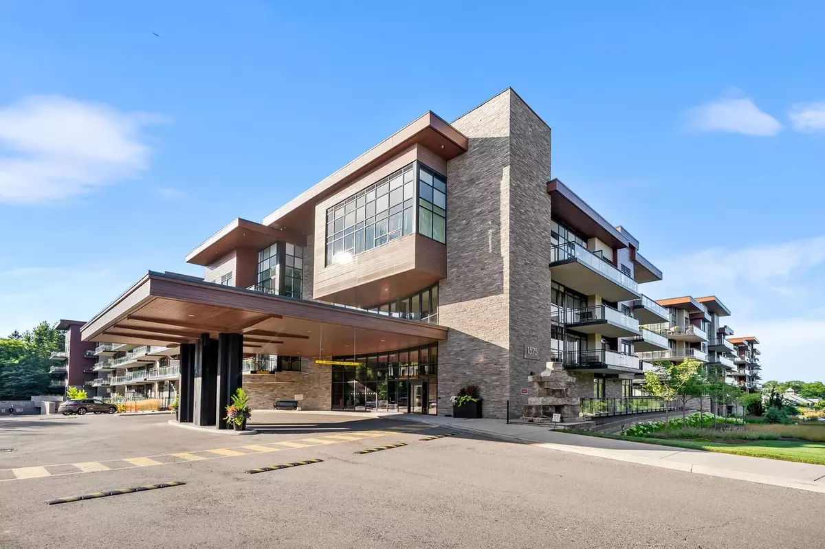 Mississauga, ON L5J 0B1,1575 Lakeshore RD N #404