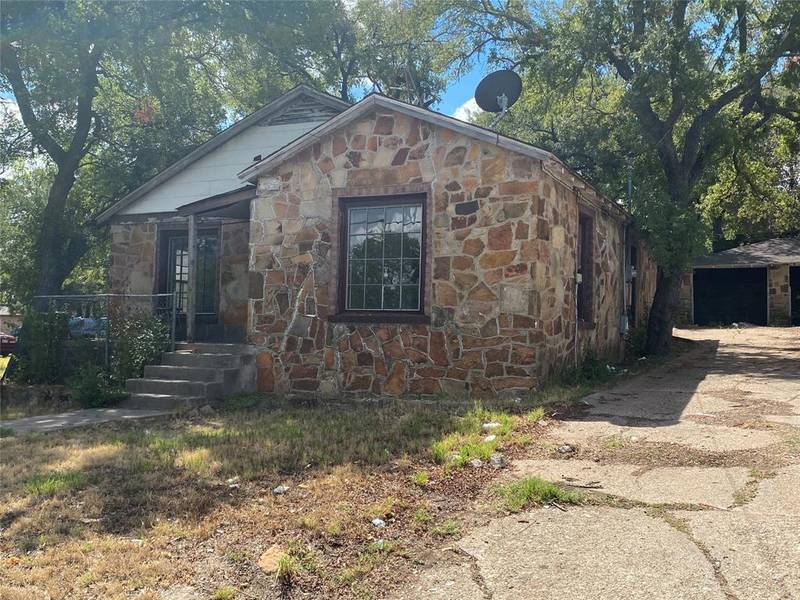 612 18th Street, Mineral Wells, TX 76067