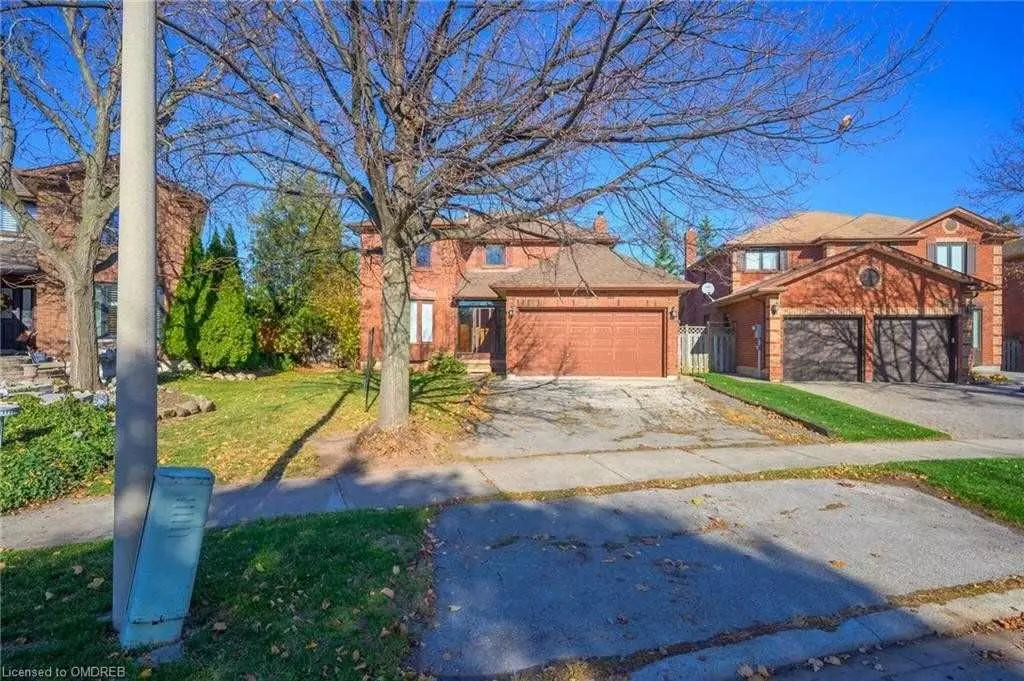 Oakville, ON L6J 6T5,1457 Wakehurst CRES