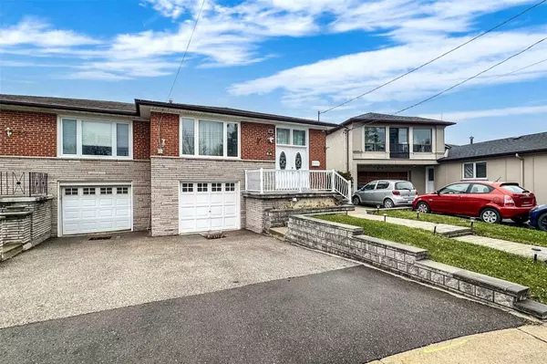 Toronto W05, ON M9M 2X1,64 Fletcherdon CRES