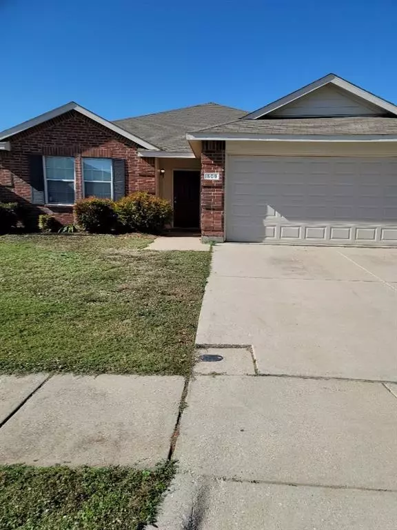 Crowley, TX 76036,509 Paddle Drive