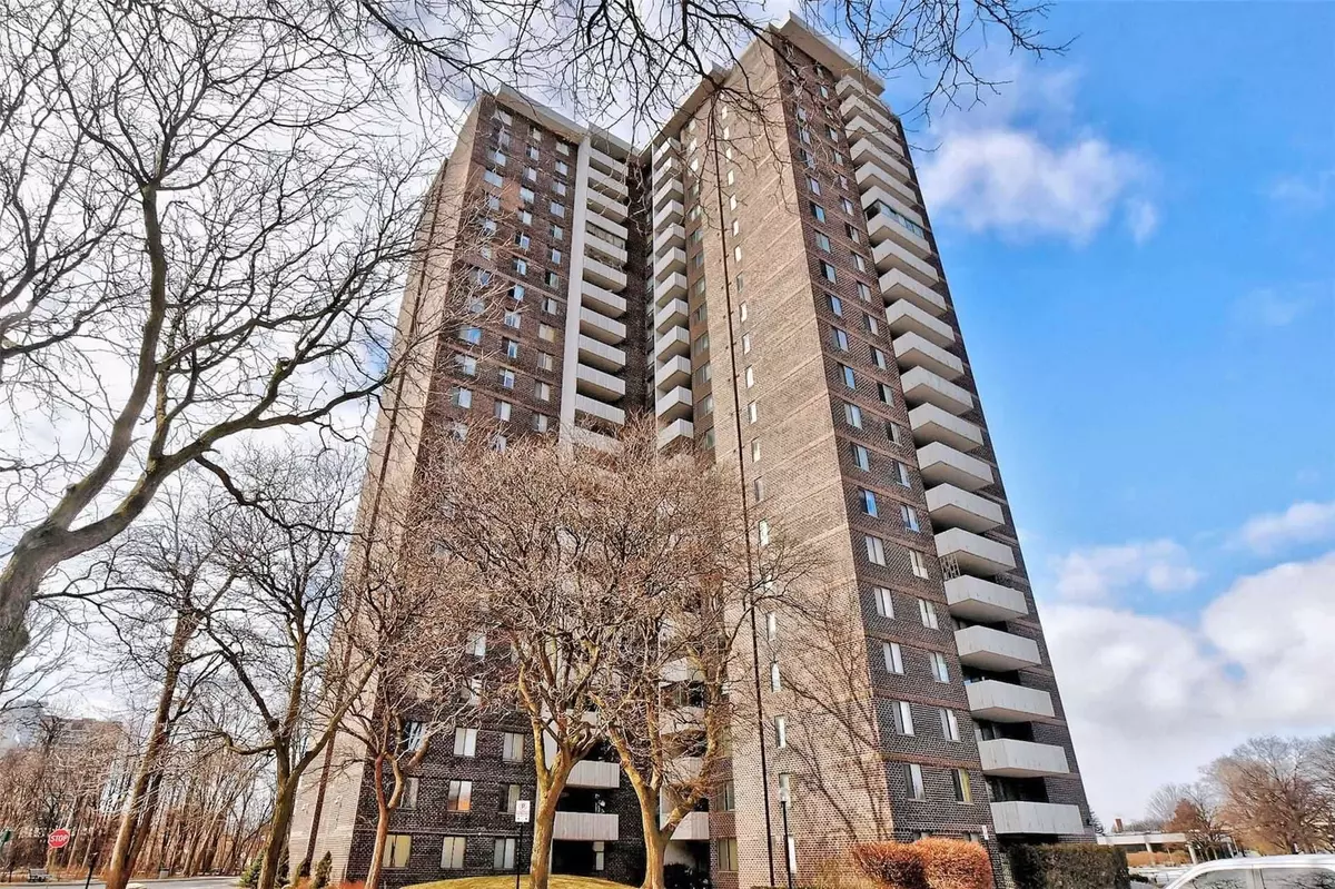 Toronto C15, ON M2J 4T4,1900 Sheppard AVE E #1703