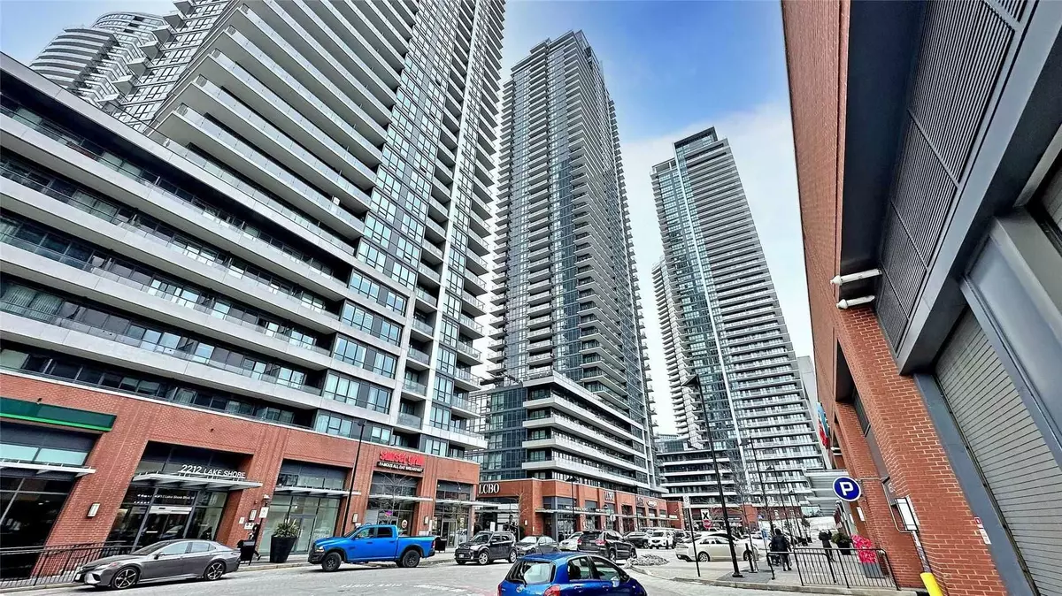 Toronto W06, ON M8V 0C1,2220 Lakeshore BLVD #1705