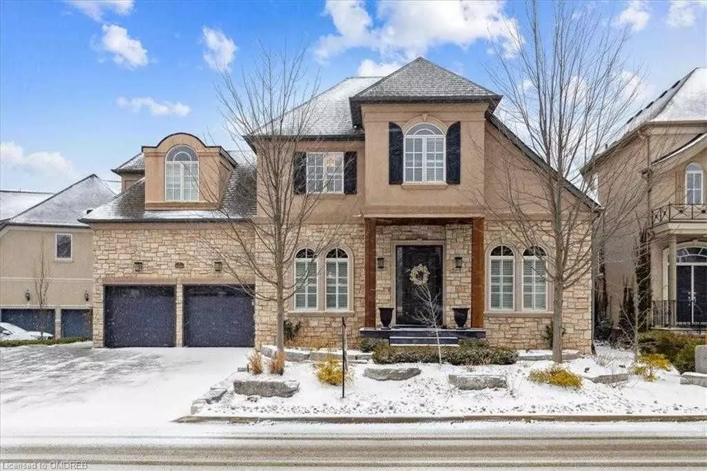 Oakville, ON L6H 6Y8,2260 Hampstead RD