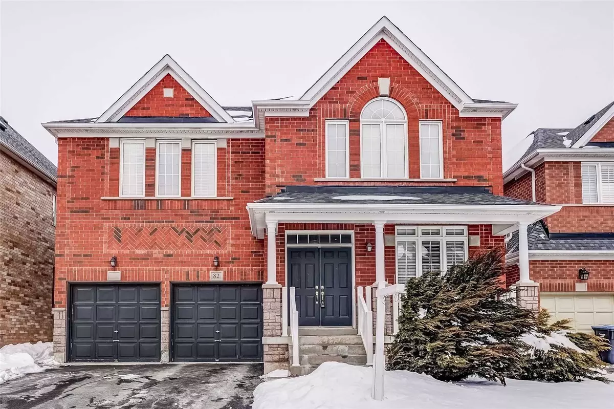 Brampton, ON L7A 0J8,82 Tawnberry CIR