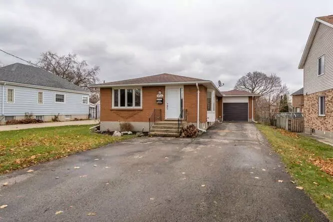 London, ON N6E 1N5,954 Dearness DR