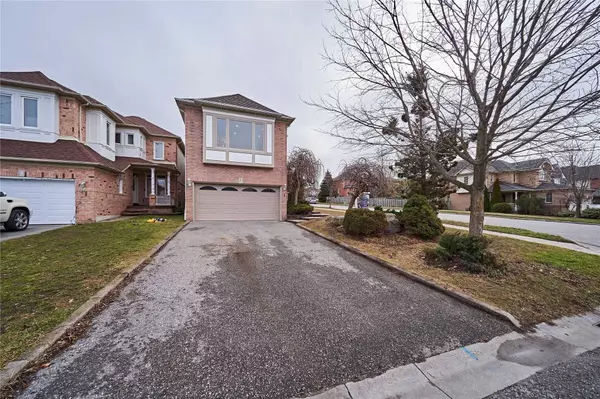 Whitby, ON L1R 2M7,1 Hoodgate DR