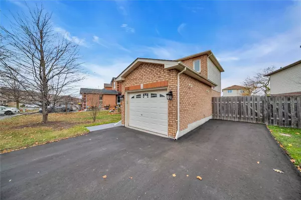 Clarington, ON L1E 2V3,222 Glenabbey DR