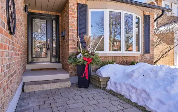 Ajax, ON L1S 4E1,42 Harbord CRES