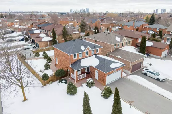 Vaughan, ON L6A 1N1,109 Largo CRES