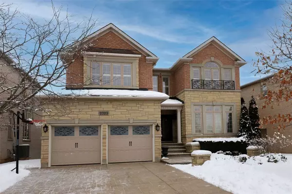 Oakville, ON L6H 7J7,2323 Awenda DR