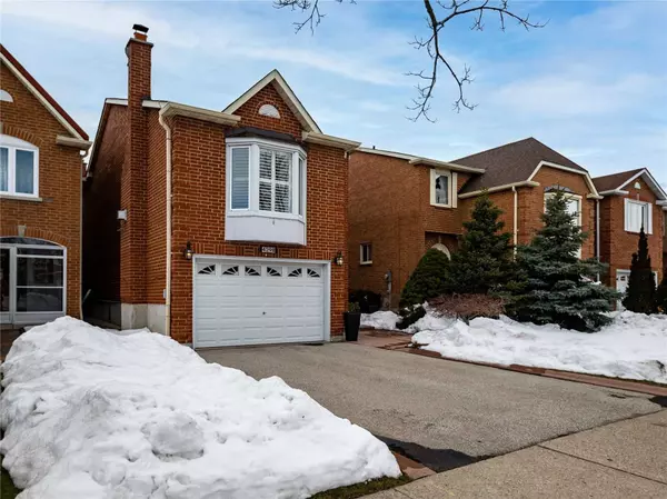 Mississauga, ON L4W 2Y3,4298 Bacchus CRES