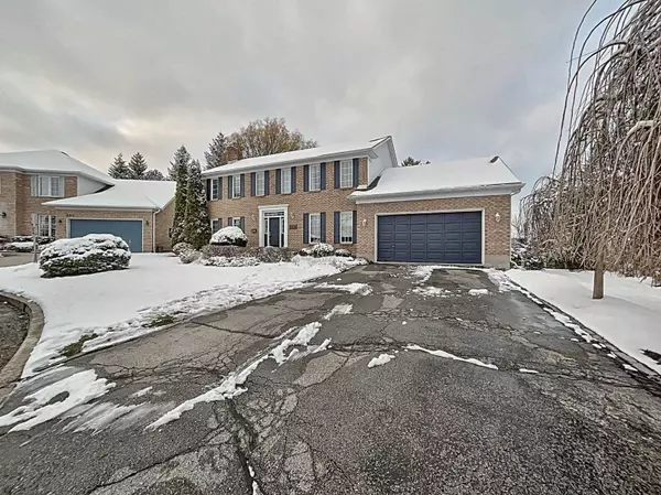 Waterloo, ON N2T 2E8,488 Claywood CT