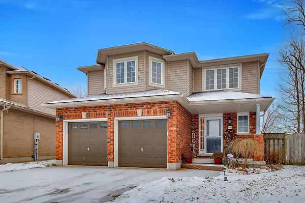 Kitchener, ON N2E 3Z9,592 Peach Blossom CT